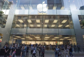 iPhone X助威 苹果市值触及9000亿美元