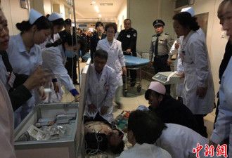 患者心脏骤停，黑龙江几位医生跪地40分钟抢救