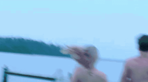 温哥华著名天体沙滩 众人喷：不脱别进来