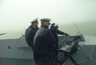 法国护卫舰到南海挑事 称疑似遭中国潜艇追踪