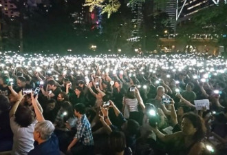 “妈妈反送中大会”八千人出席：孩子不是暴徒