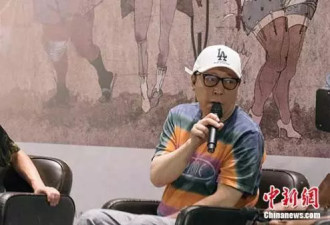 倪大红现场害羞谈表演生涯 想避避苏大强的风头