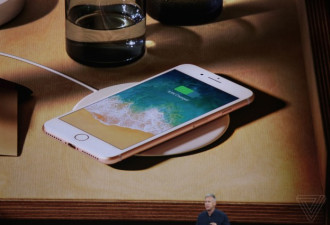 苹果警告:iPhone X无线充电可能会毁坏信用卡
