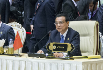中国和东盟领导人同意谈判南海行为准则