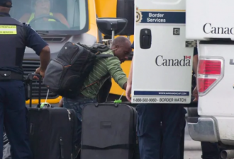 加拿大边检局雇员获发防弹衣引争议