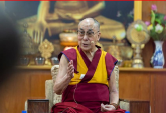 达赖喇嘛：转世与否不该由中国政府决定