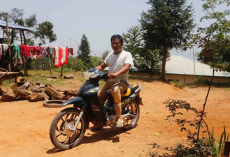 90后战地摄影师在缅甸：最多只能保证自己活着