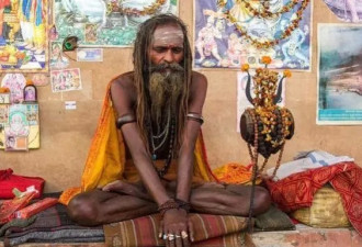 印90岁瑜伽大师声称77年不进食 直到被装监控