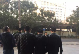 17年前抢劫杀人逃亡 现在身家数十亿