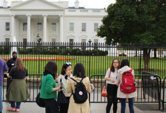 来美国的中国留学生增幅创10年最低