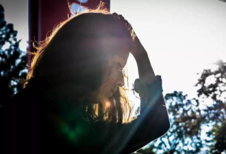 800万女大学生求包养：你以为的捷径都是绝路
