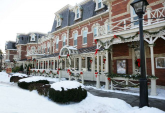 安省这个小镇是加拿大最有圣诞气氛的地方！