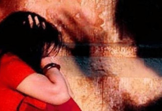 印度两岁半女孩遭性侵身亡！第二天父母才发现