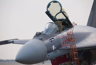 媒体：俄罗斯向中国交付第三批5架苏35S战机
