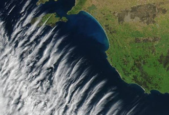 NASA卫星在澳洲发现奇景，真相是“地震云”?