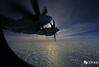 中国空军机群奔袭数千公里,演练南海岛礁空投