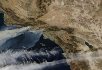 NASA公布南加州大火照 火势逼近洛杉矶豪宅区