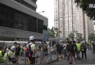 香港市民致香港前线警察公开信