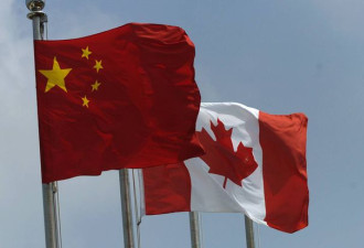 加拿大英文媒体质疑华人参议员与中国做生意