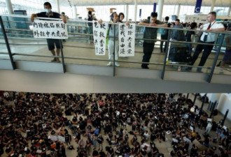 暴乱不断 退团率暴增！香港观光业已经进入寒冬