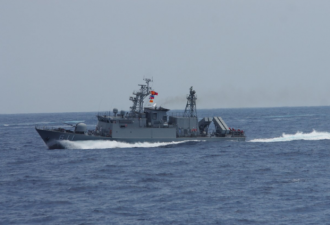 台媒：台军舰长期与解放军海峡对峙
