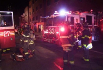纽约公寓大火增至12死  死者最小仅1岁