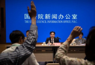 北京再度谴责香港抗议者 回避警察无差别攻击
