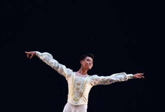这位华人晋升休斯敦芭蕾舞团首席舞蹈家
