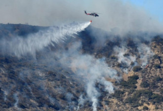 野火持续延烧 正在升级为加州史上第3大火