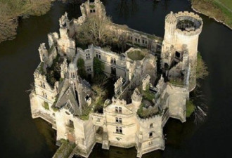 全球115国约2.5万人集资 买下法国城堡当堡主