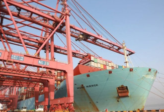 宁波舟山港破纪录！成全球首个10亿吨港