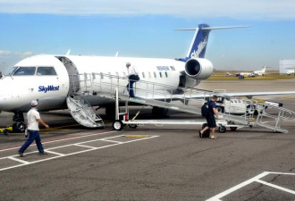 美国一航班拒载自闭症乘客 机组成员全体被停飞