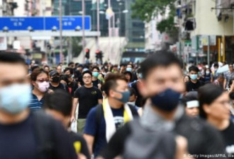 报告：香港经济呈10年来最大跌幅