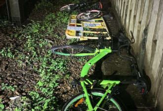 示威者把单车挂上电缆 港铁：列车可能高速出轨