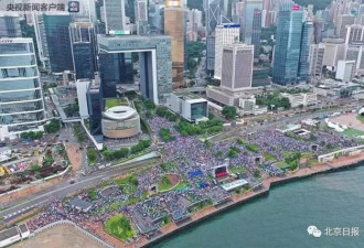 英老人告诫香港示威者：你活在西方民主幻影中