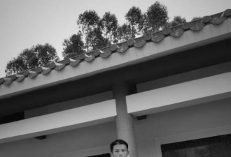 穿垃圾袋的中国乡村超模震惊外网友：他必须火