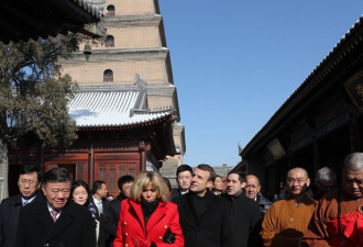 马克龙“骏马外交”亲近中国 英媒吃醋了