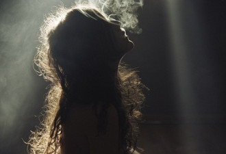 心寒！用生命换来的声讨，却被骂应当