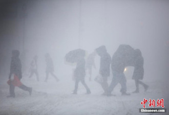 “炸弹气旋”发威 实拍纽约今年首场暴雪