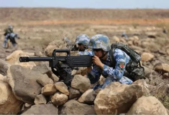 解放军准备执行境外任务 保中国全球利益