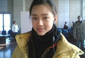 她18岁因清纯被赵本山看中 却因拒被潜遭雪藏