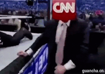 美国一男子说“CNN假新闻我带枪来了！”