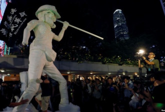 继续拒绝特首新提议 香港示威者集会