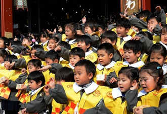 10月起日本幼儿园学费全免,提高消费税买单