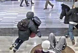 7名戴面罩男子从商店劫走价值$14000衣物