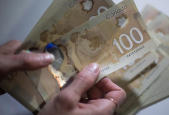 利率上升导致三分之一加拿大人没钱付账单