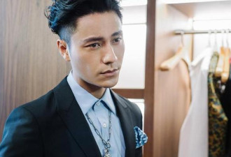 陈坤罕见晒父子合照，陈尊佑颜值引热议…