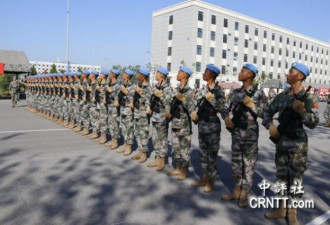 现场：直击首次亮相中国阅兵式维和部队训练