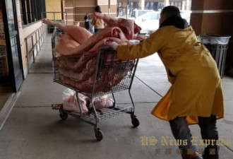 恶心！知名华人超市被揭购物车装生猪肉