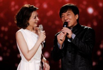 成龙被曝5度登上央视春晚 携群星合唱《中国》